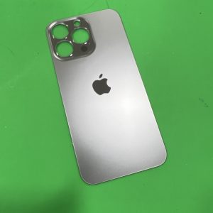 Nắp Lưng Iphone 13 Pro màu đen