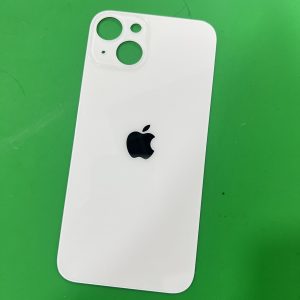Nắp Lưng Iphone 13 màu trắng