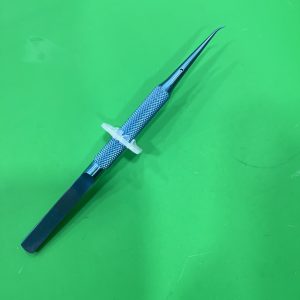 Nhíp cong Vakanda dùng gắp IC