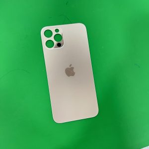 Nắp Lưng Iphone 12 Pro màu vàng