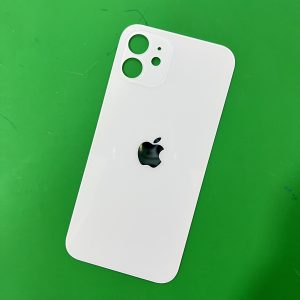 Nắp Lưng Iphone 12 màu trắng