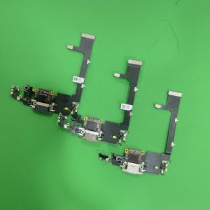 Cáp sạc (chân sạc) Iphone 11 Pro màu đen