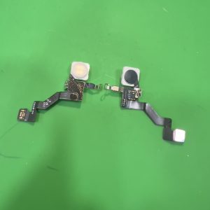 Cáp đèn flash Iphone 13